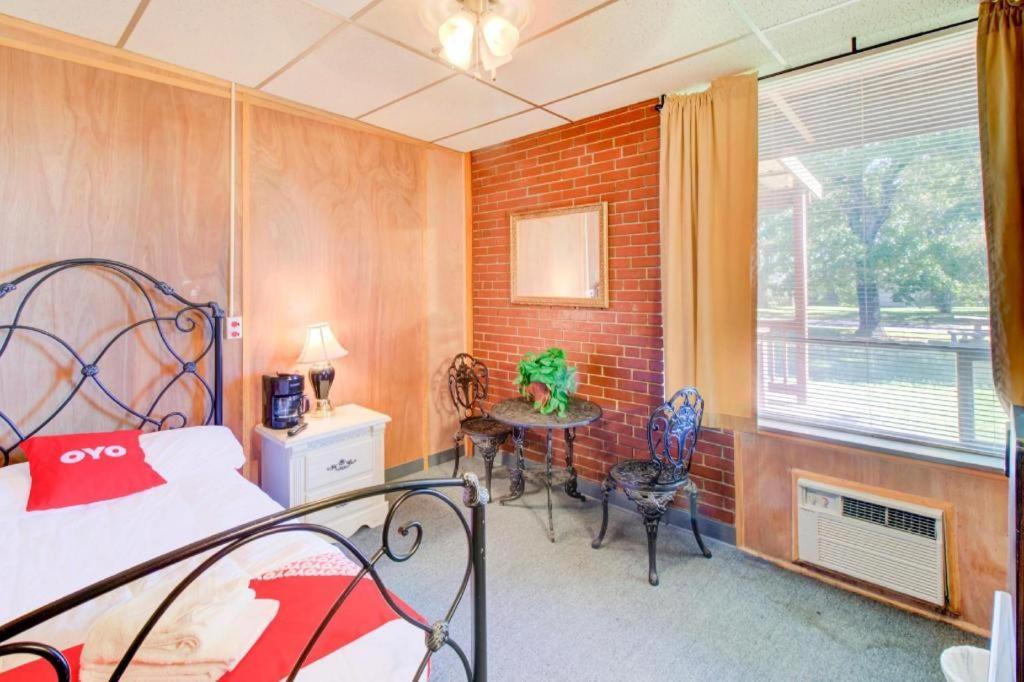 Oyo Hotel Drumright I-44 Ok Luaran gambar